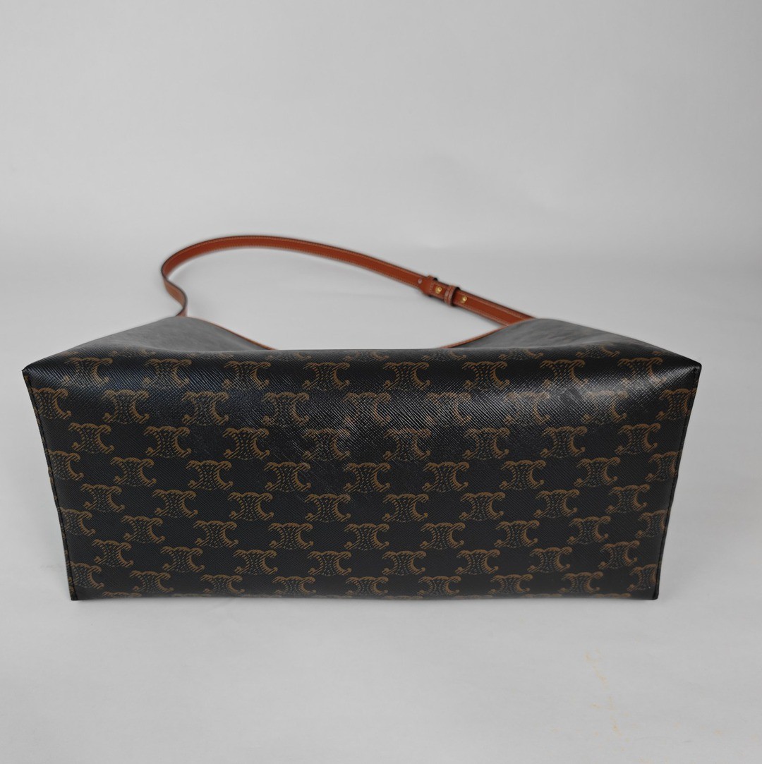 經典凱旋門老花Soft Shopper購物包_4