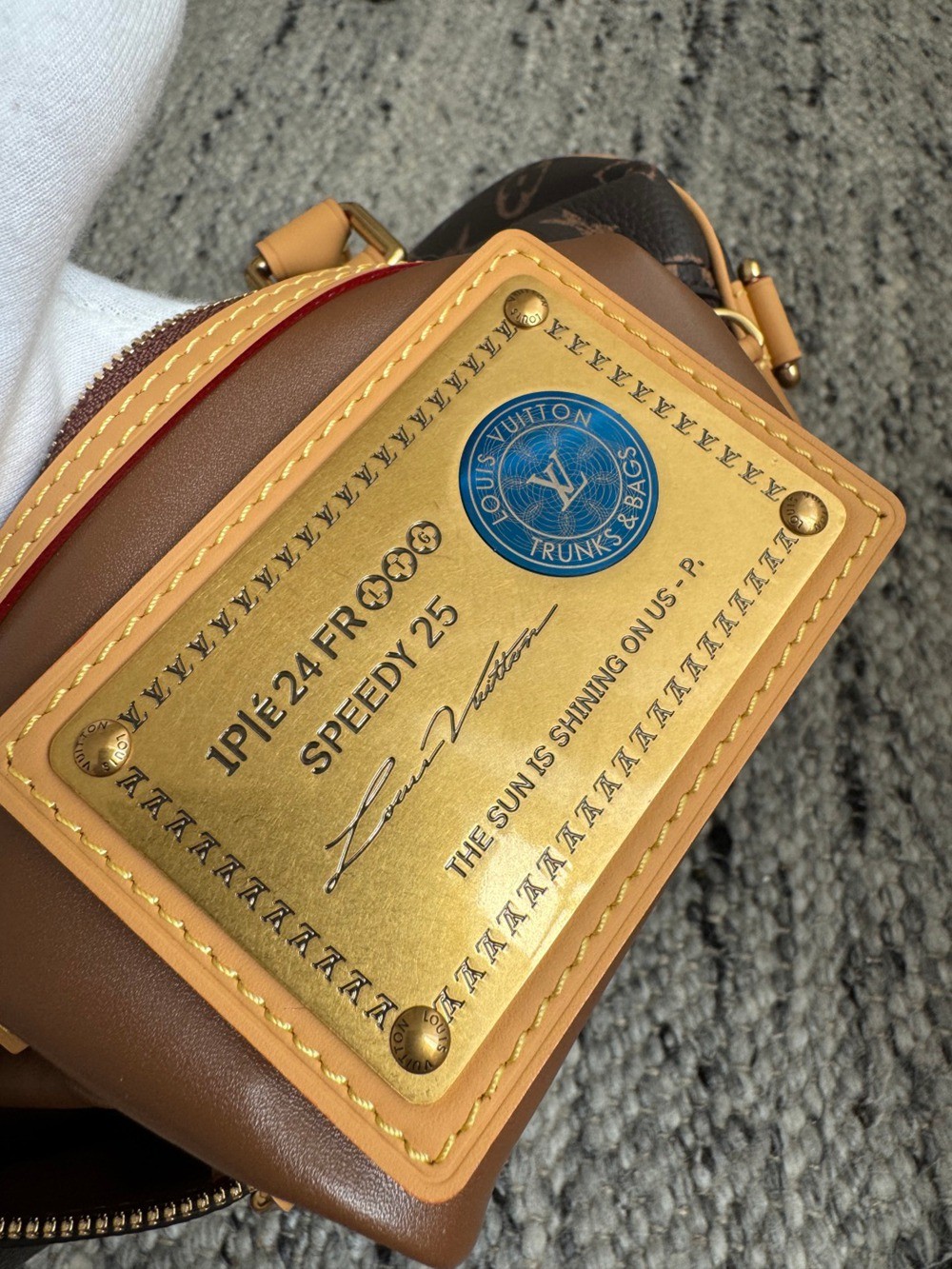 M24443 Speedy P9 Bandouliere 25_10