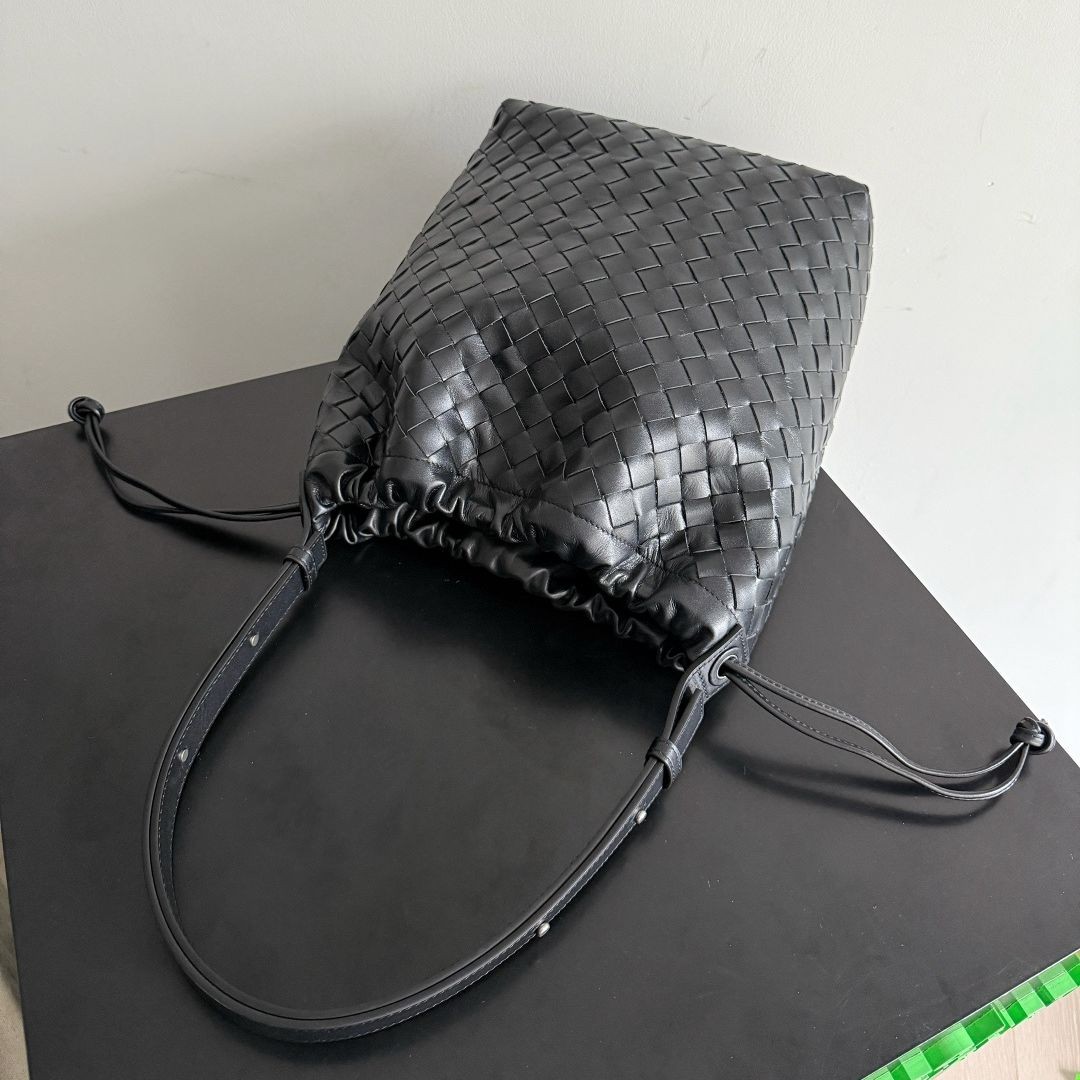 836020 Biblioteca Bucket水桶包黑色_8