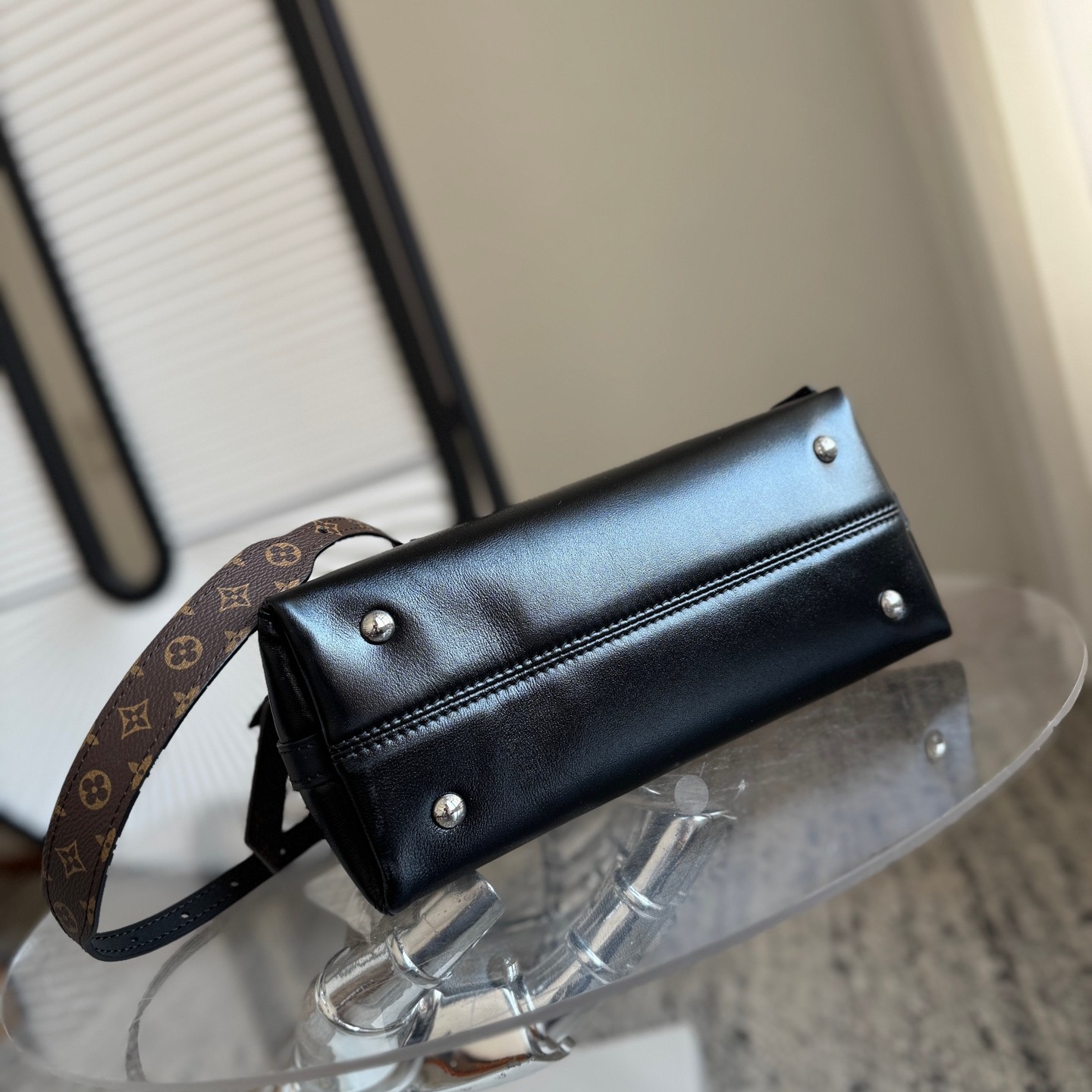 M12888 CarryAll Vibe BB黑武士_3