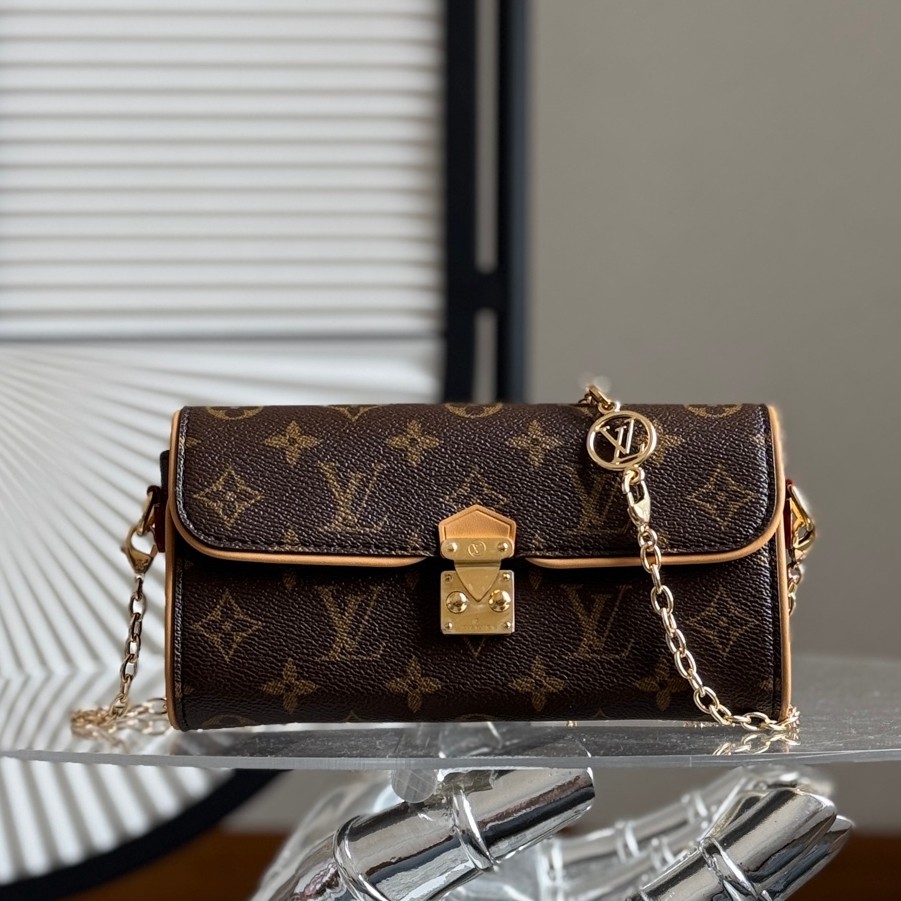 M13566 Pochette Camille鍊條包