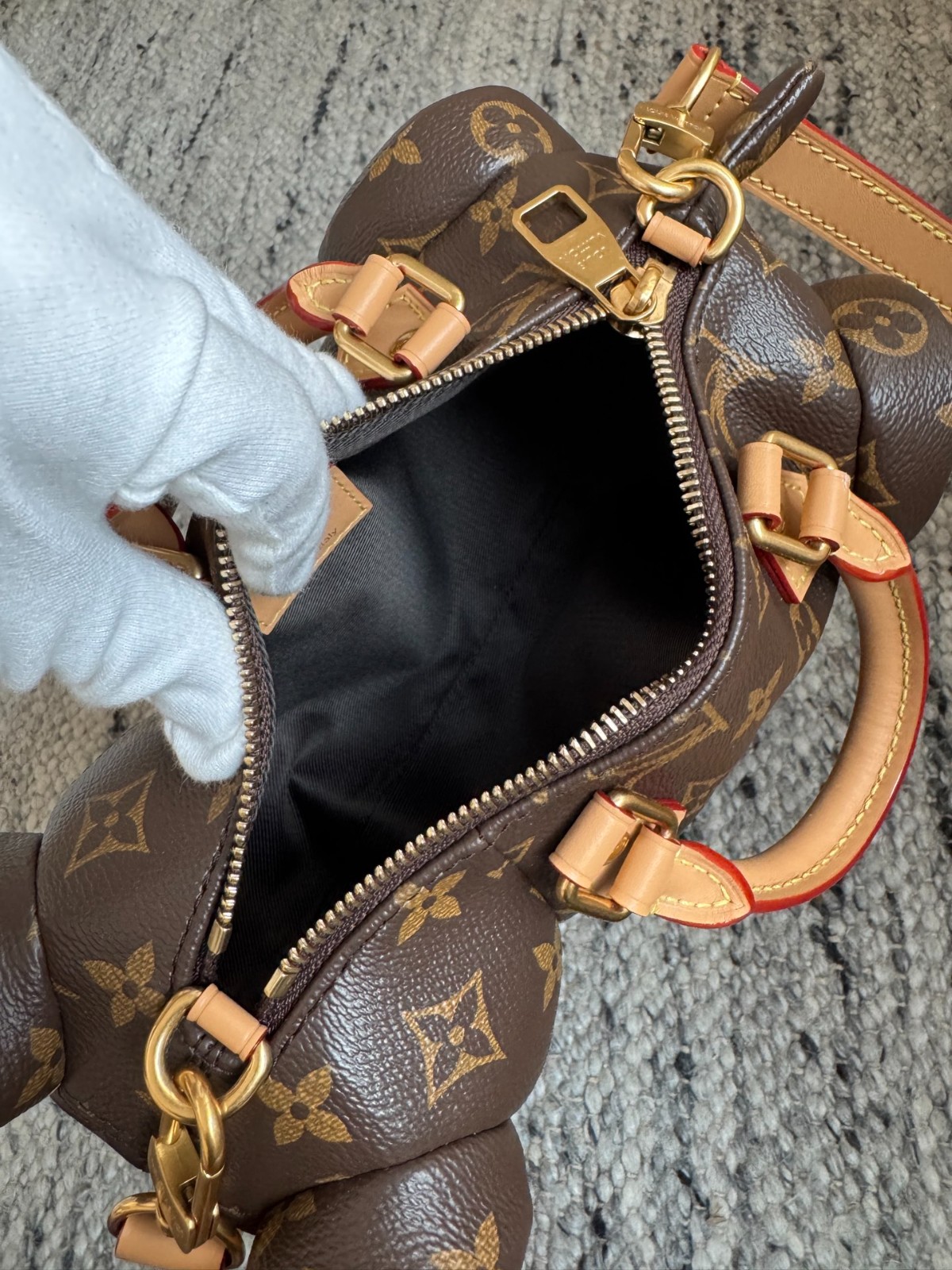 M12617 Pooch Bag 法鬥犬_7