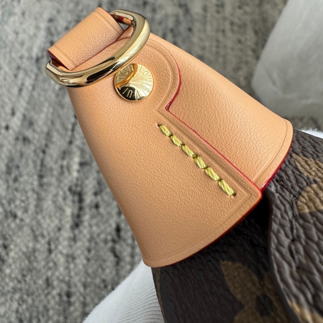 M26191 Pochette Mia 腋下包_6