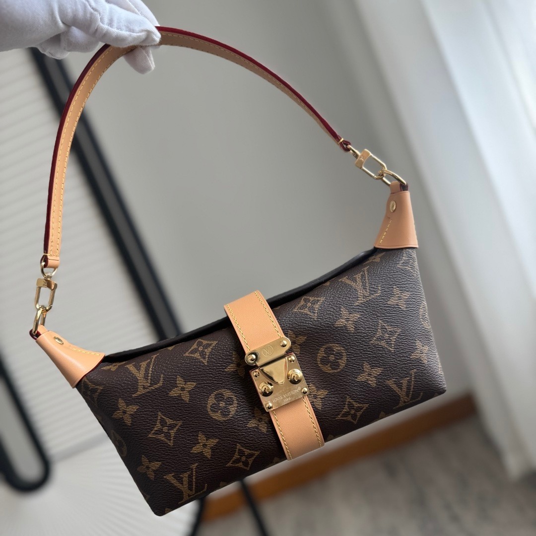 M26191 Pochette Mia 腋下包