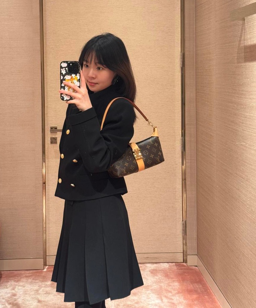 M26191 Pochette Mia 腋下包_12