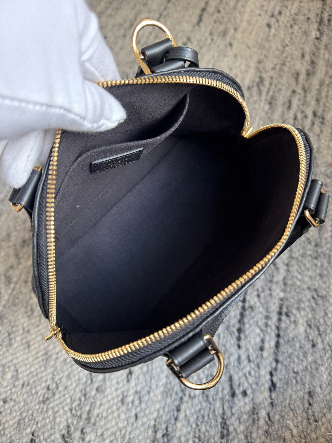 M26409 Alma BB 貝殼包_4