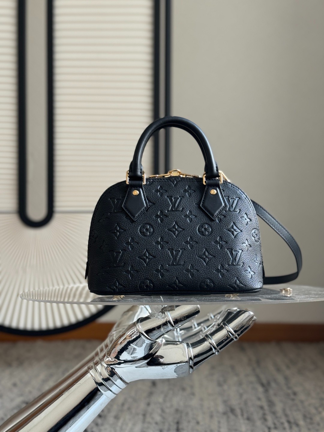 M26409 Alma BB 貝殼包_10