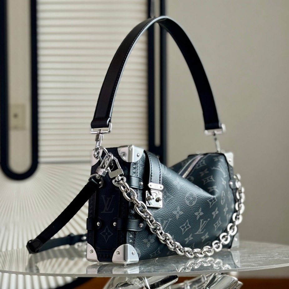 M26226 Side Trunk East West 中號 M26226 走秀軟盒子包_5