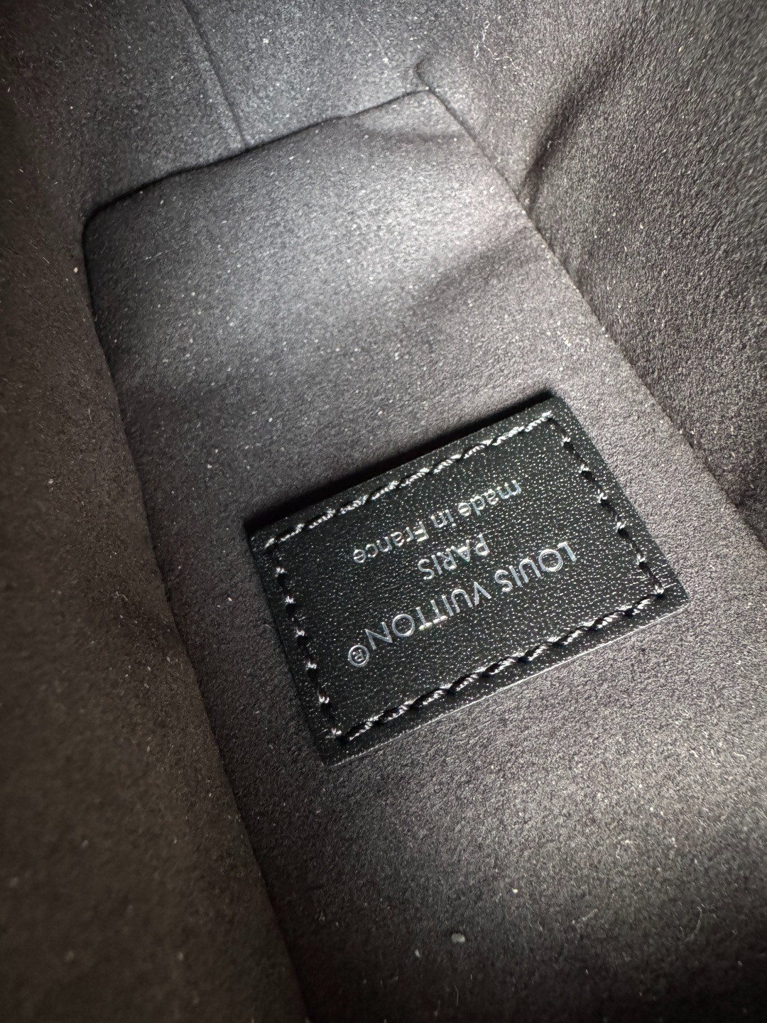 M26226 Side Trunk East West 中號 M26226 走秀軟盒子包_9