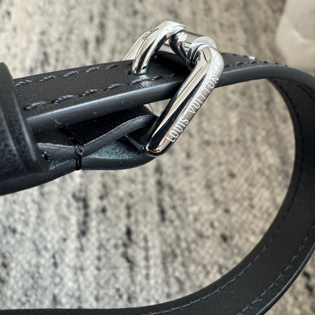 M26226 Side Trunk East West 中號 M26226 走秀軟盒子包_18