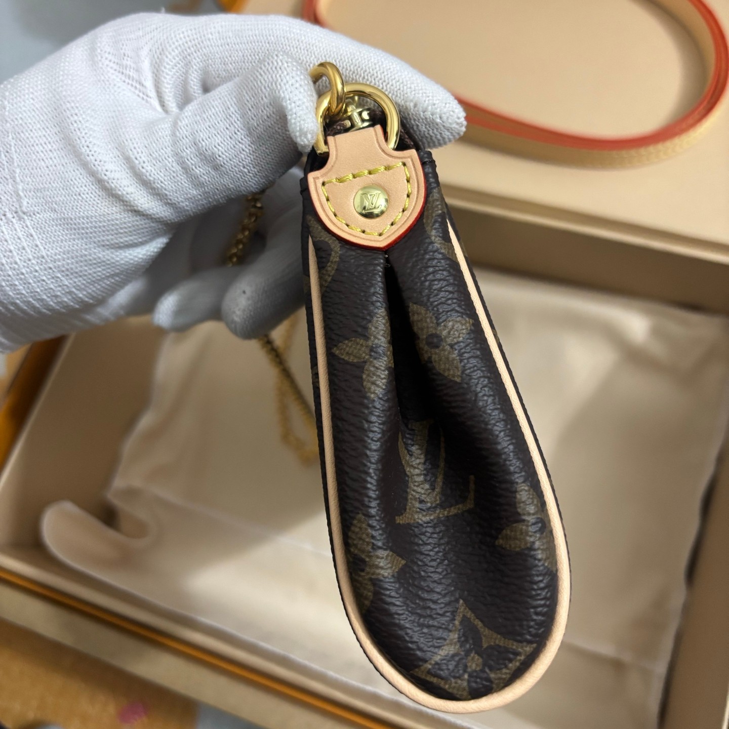 M95567 老花Eva晚宴包_5