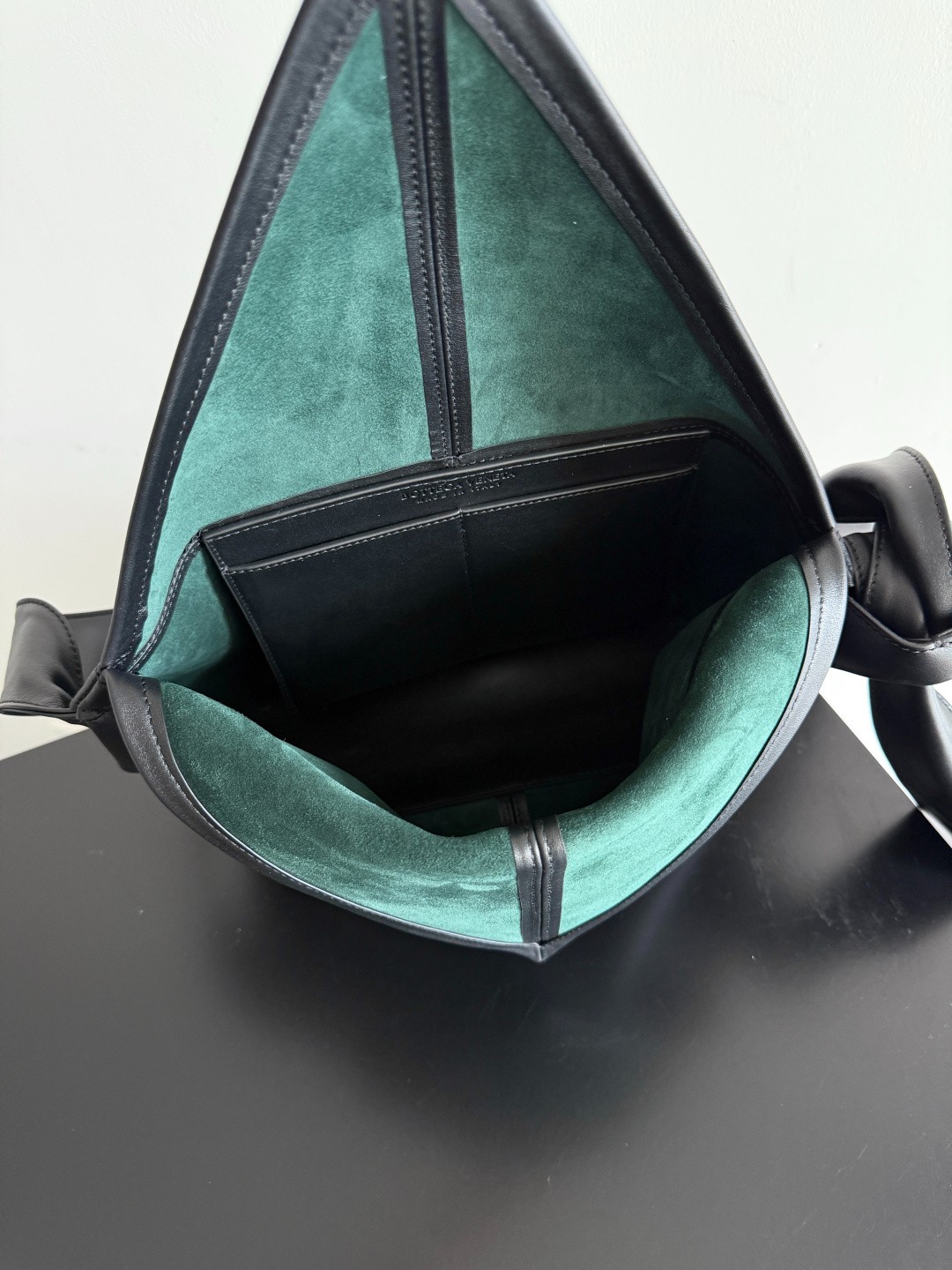 815807 Sawyer 小號牛皮款  黑色_2