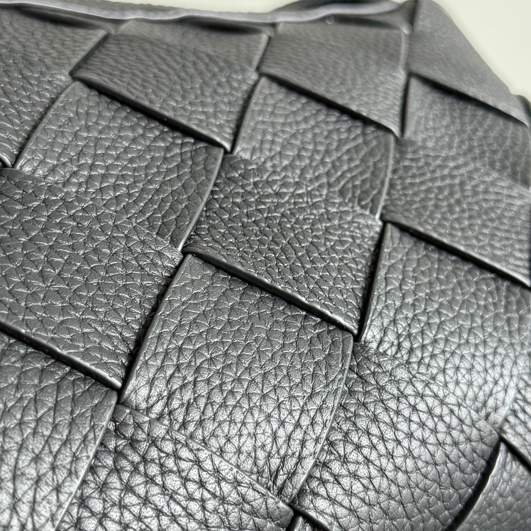 837112 Diago拉鏈背提包 黑色_9