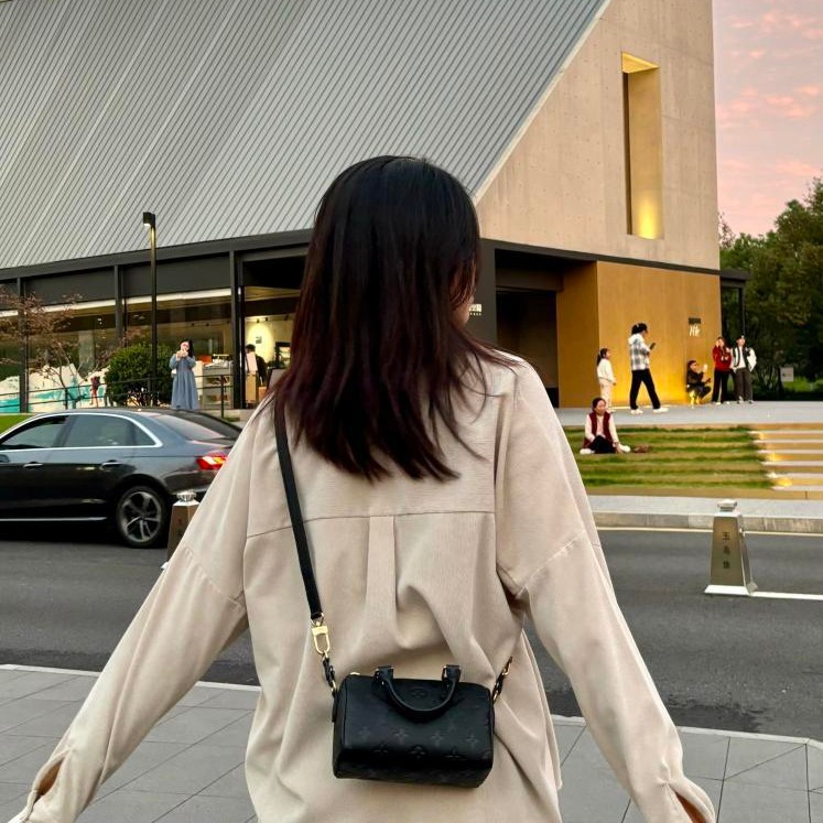 M82450 Nano Speedy 黑壓花_2