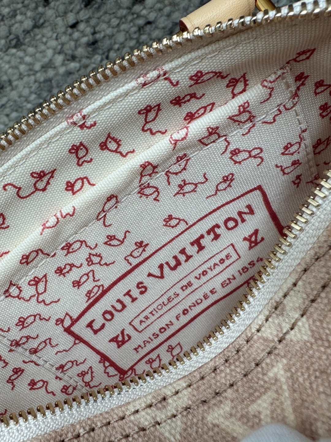 貓咪Speedy Bandouliere 20 波士頓包M15151_9