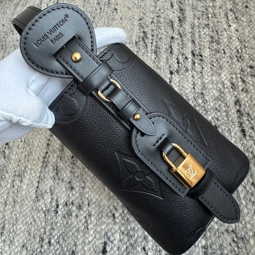 All In Bb 手袋 M13480 水桶包_5