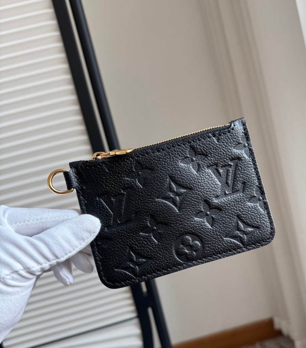 All In Bb 手袋 M13480 水桶包_16