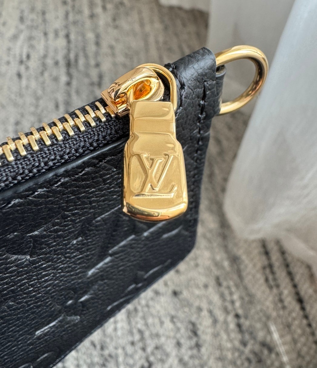 All In Bb 手袋 M13480 水桶包_17