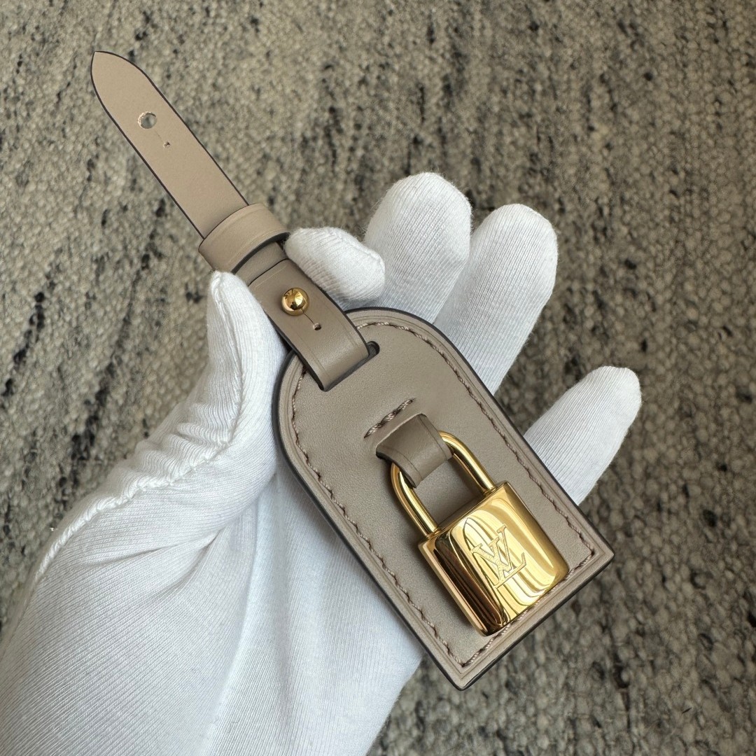 All In Bb 手袋 M13045 水桶包_5