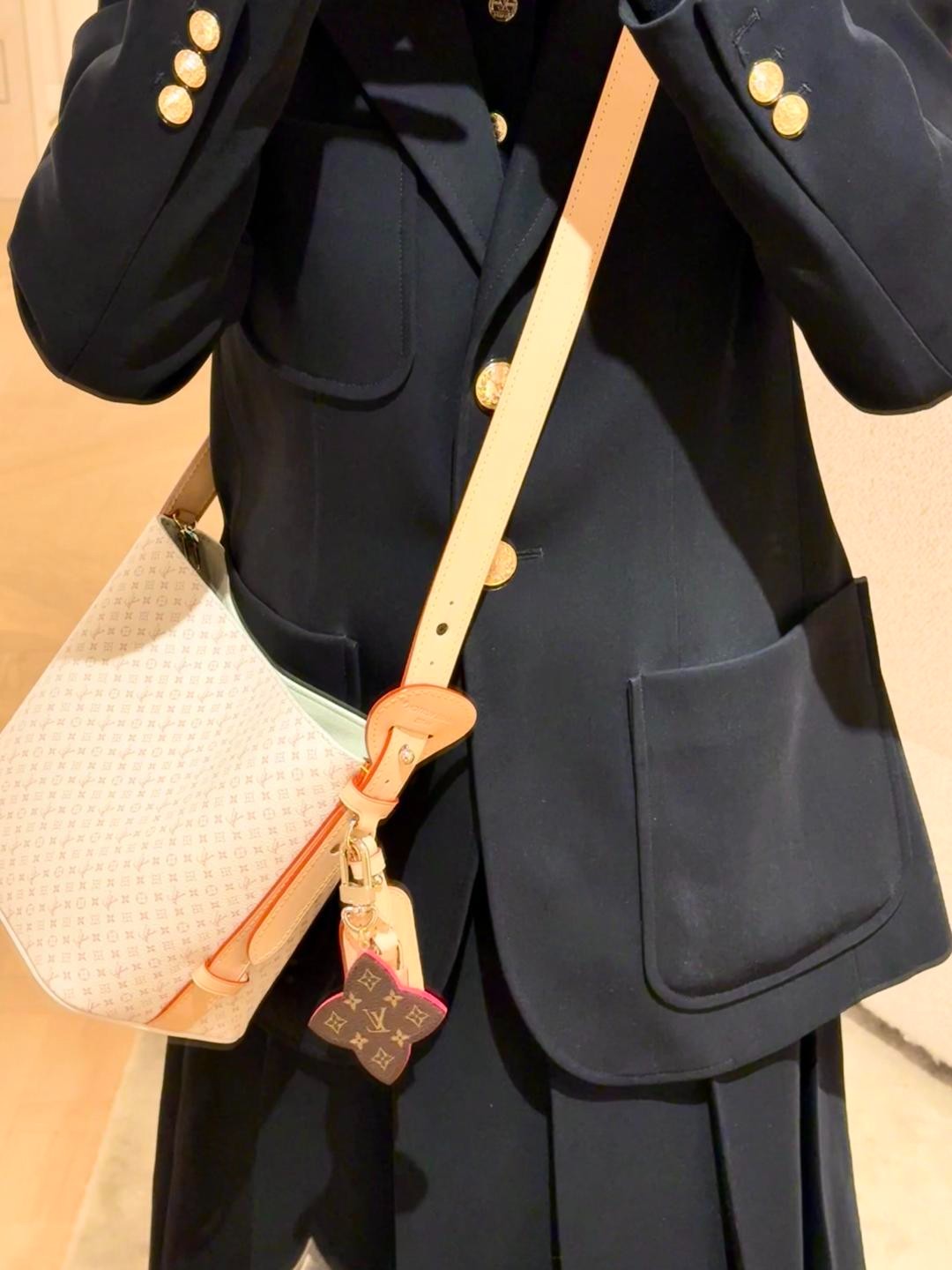 All In Bb 手袋 M15130 沙丘色_2