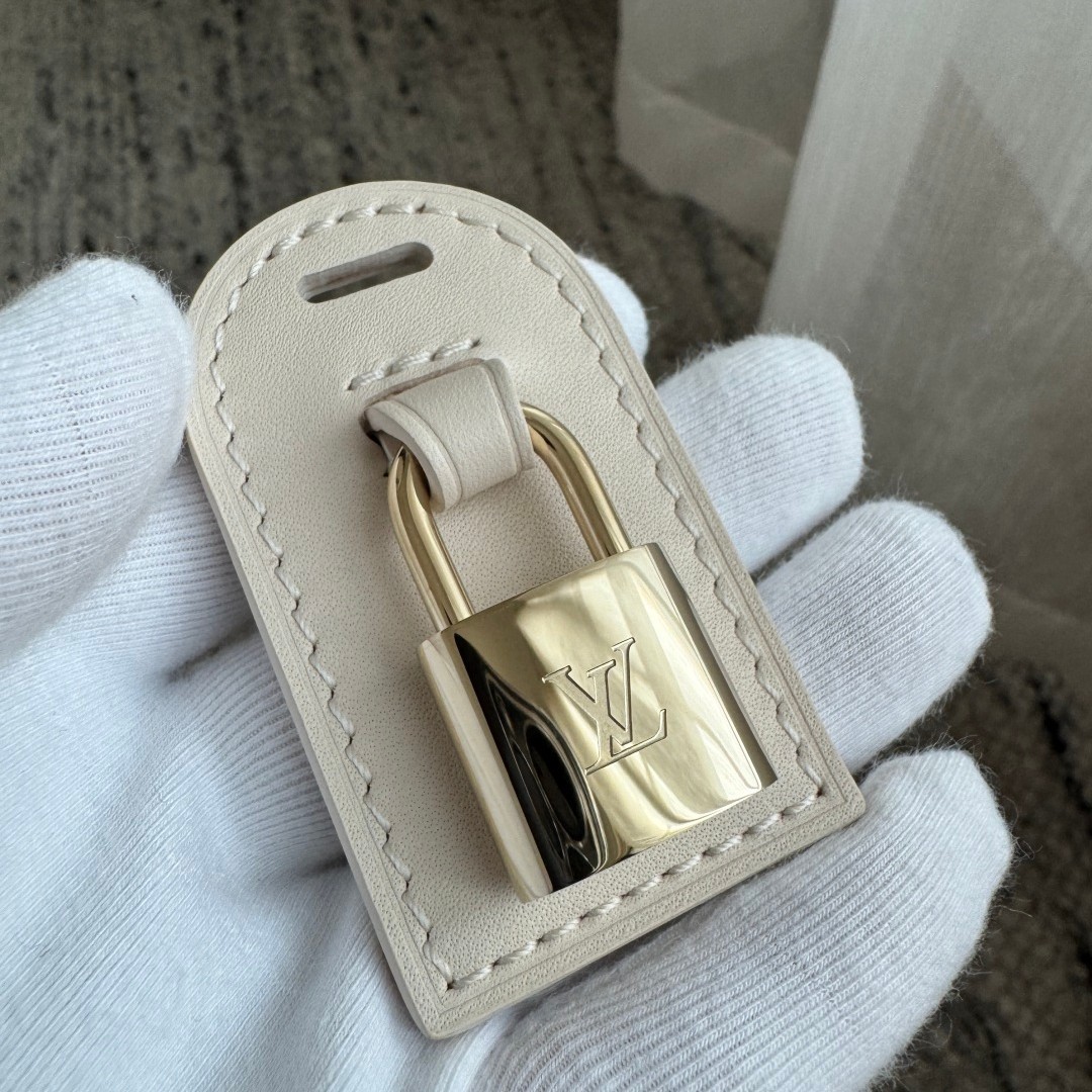 All In Bb 漸變色水桶包 M25673_7