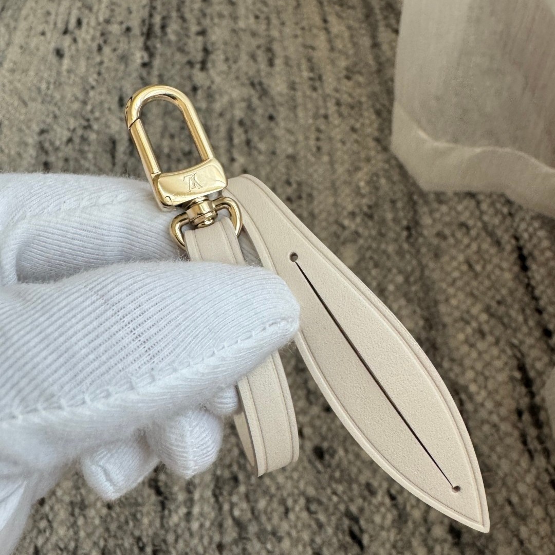 All In Bb 漸變色水桶包 M25673_18