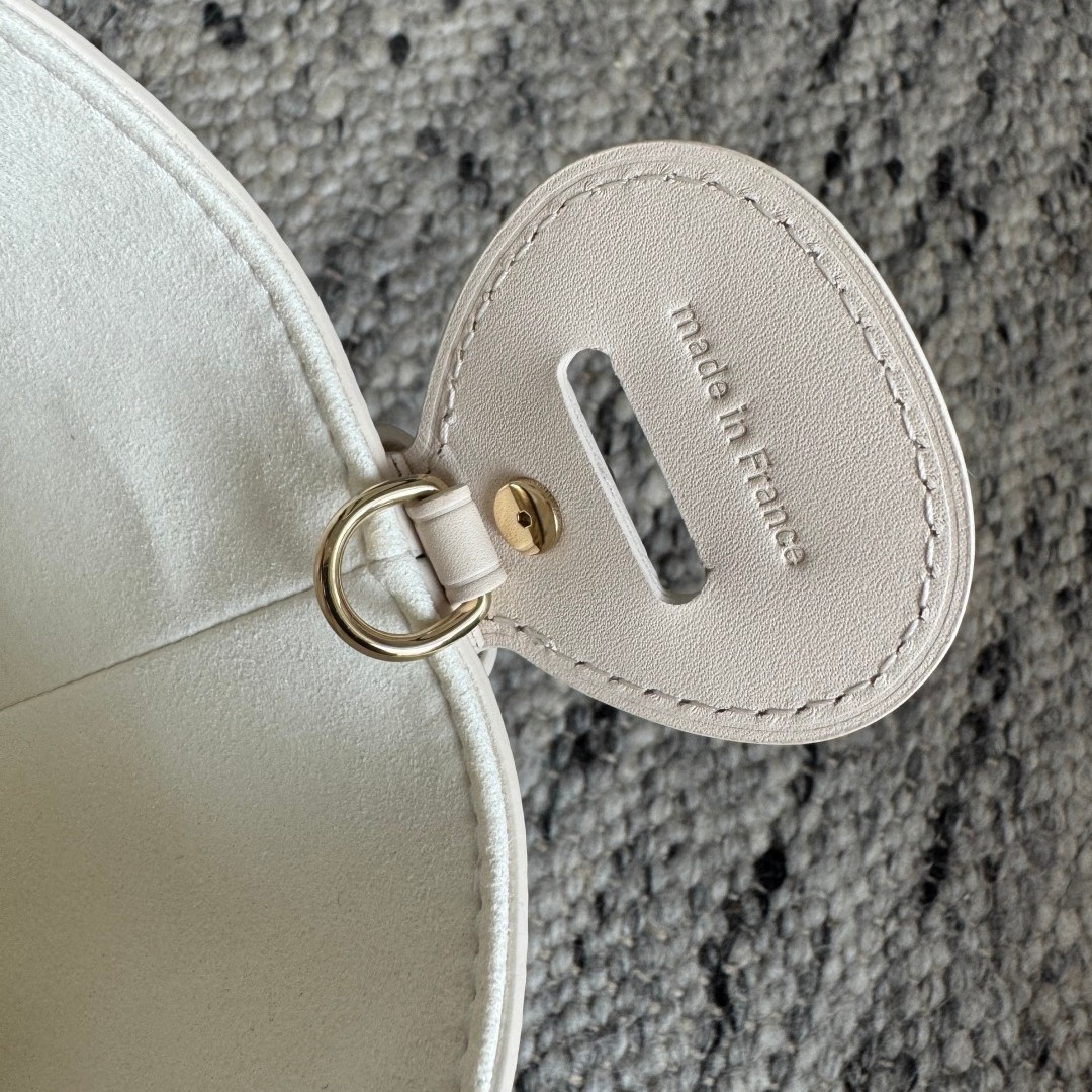 All In Bb 漸變色水桶包 M25673_14