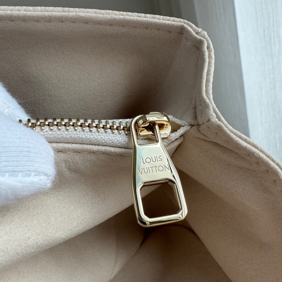 Pochette Métis East West M25682 漸變色小郵差_10