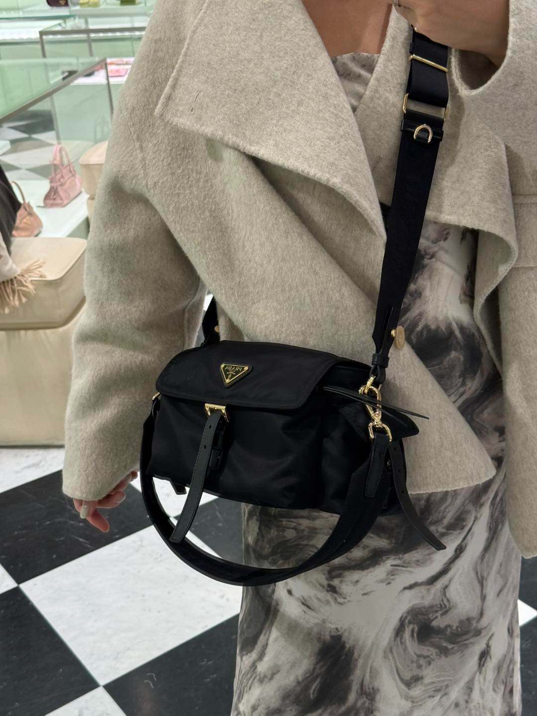 Explore Re-Nylon大號單肩包_2