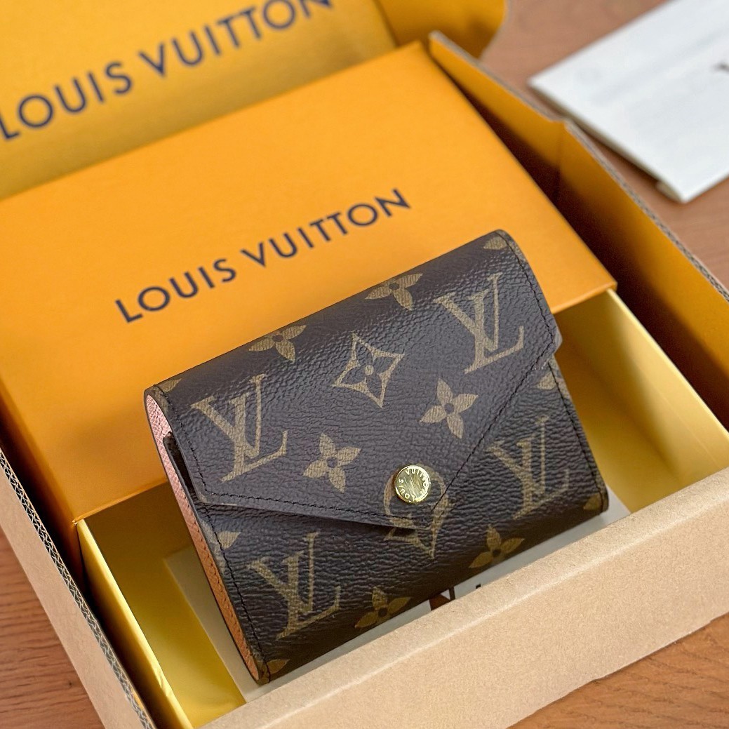 M62360 Victorine短夾芭蕾粉色