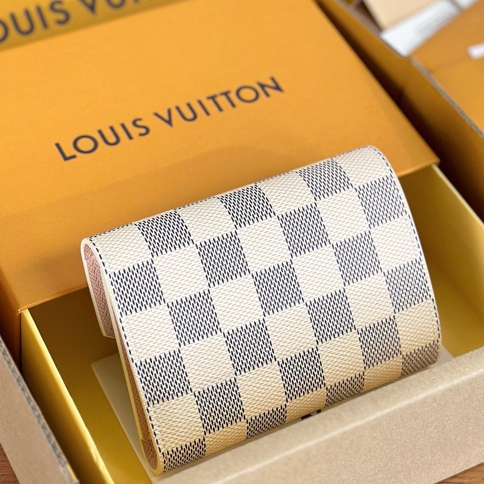 N64022 Victorine 短夾白格_2