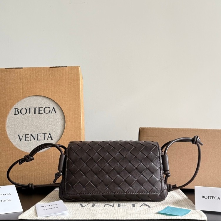 Notturno手拿包黑棕色