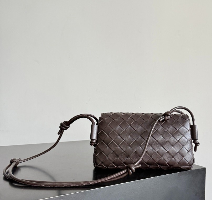 Notturno手拿包黑棕色_2