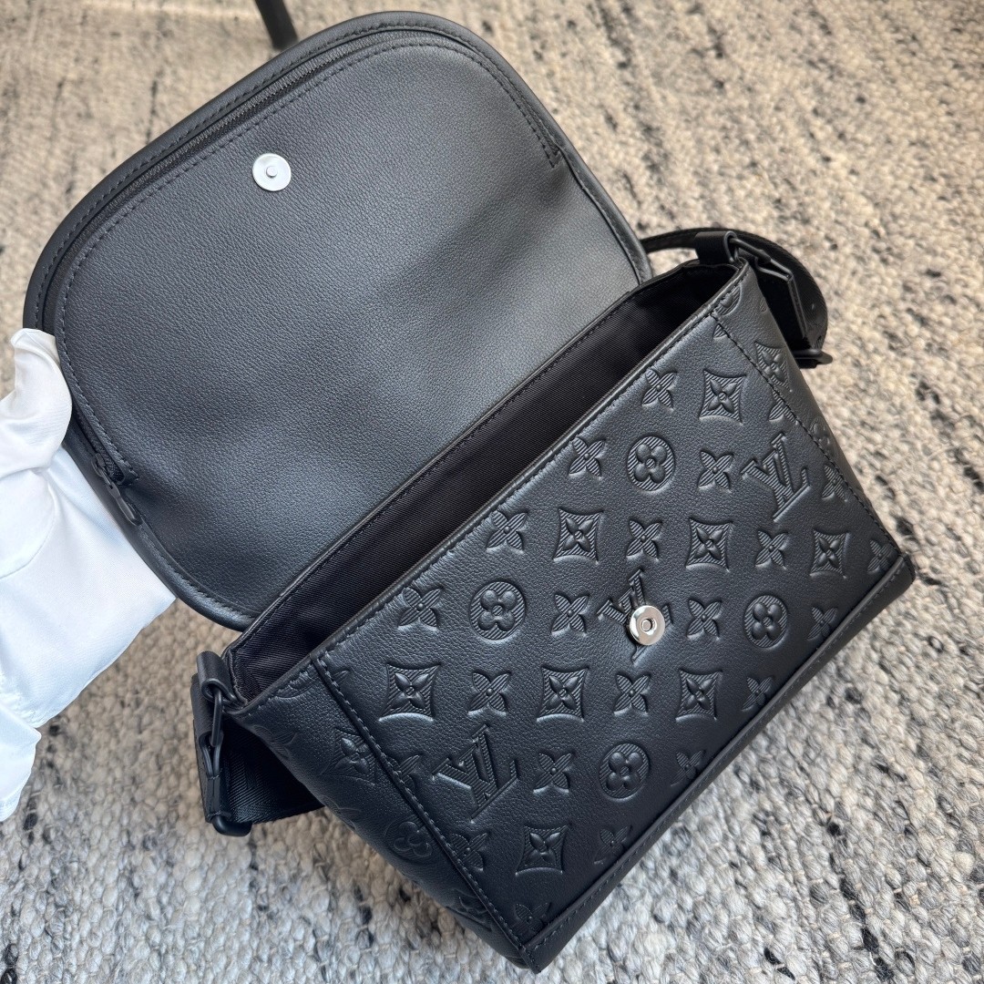 M14874 Pulse Messenger郵差包黑色_9