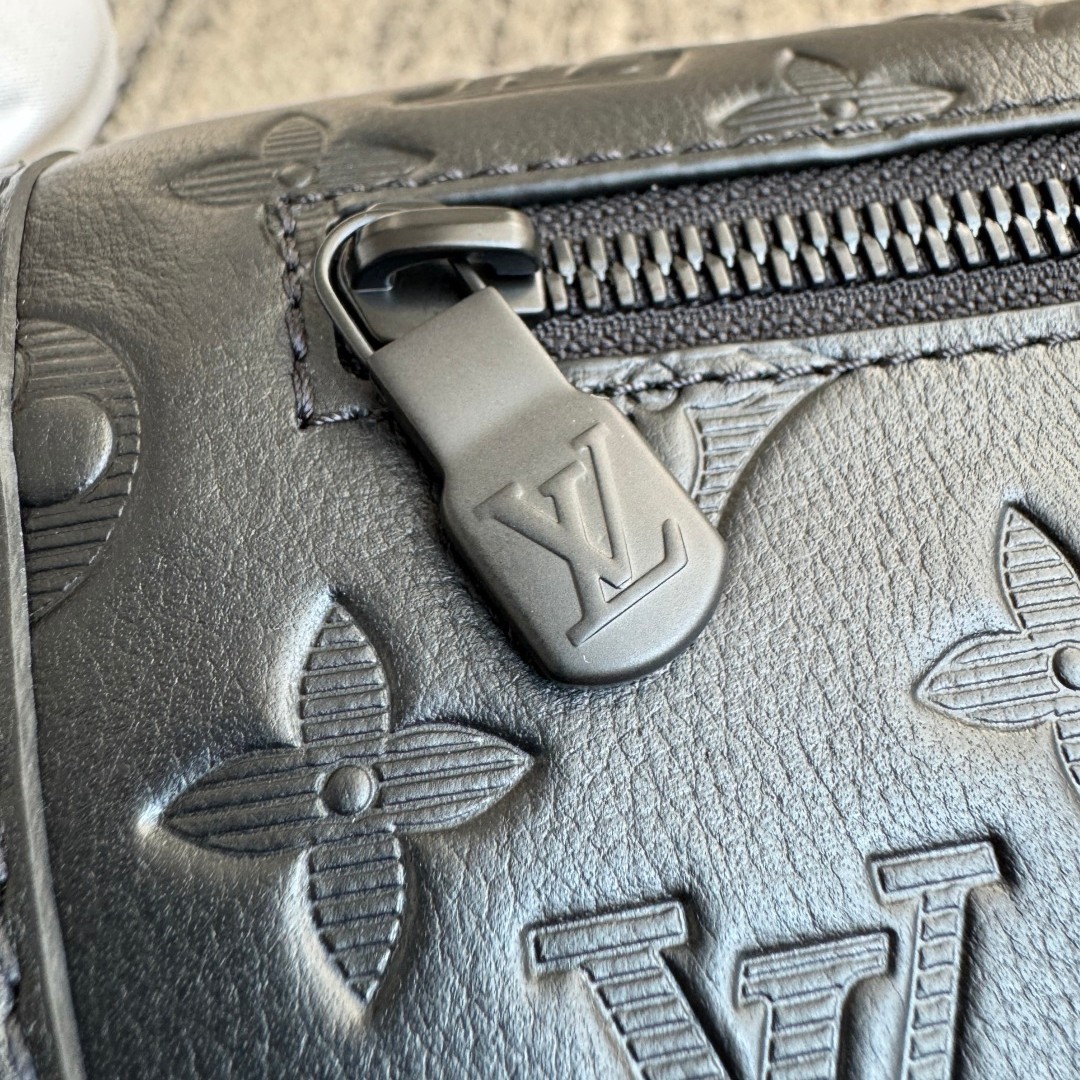 M14874 Pulse Messenger郵差包黑色_11