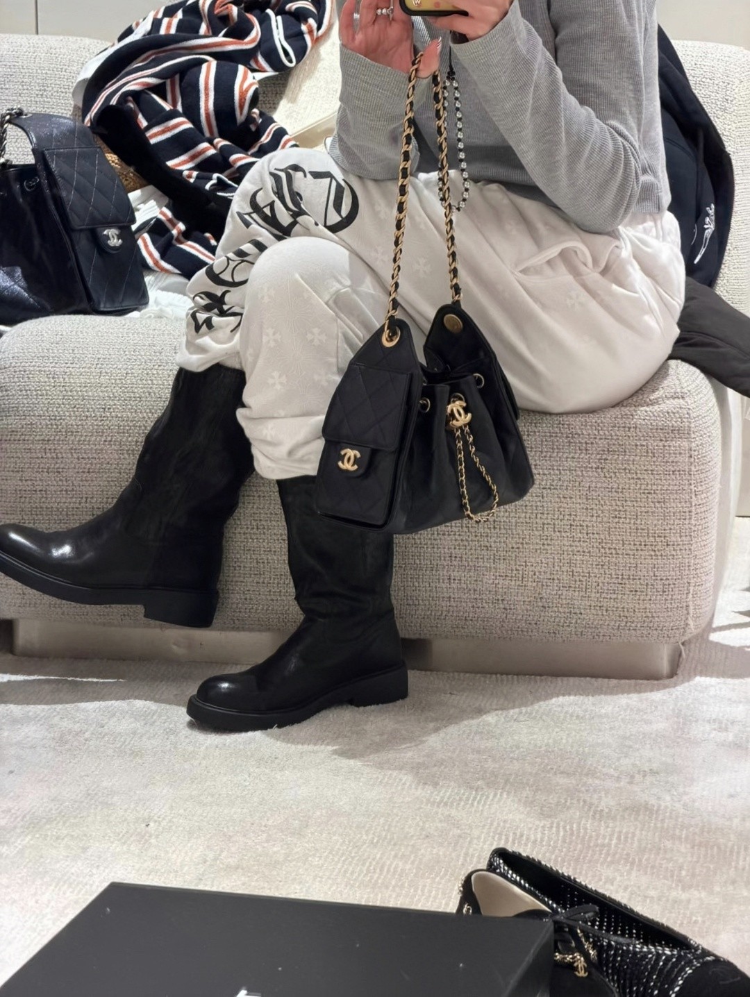 26C 25Bag Mini HandBag球紋黑金_8