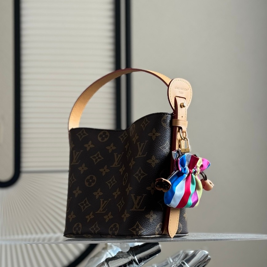 M26642 All In BB水桶包_7