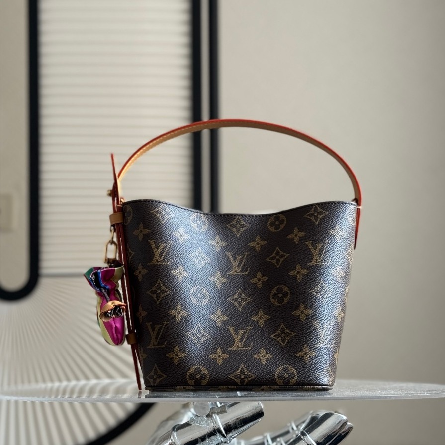 M26642 All In BB水桶包_8