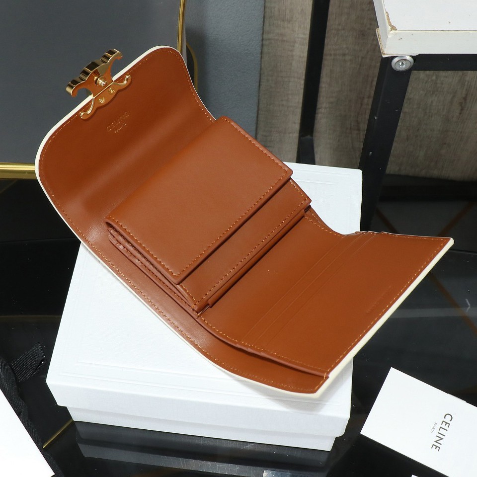 CE老花三折錢包_4