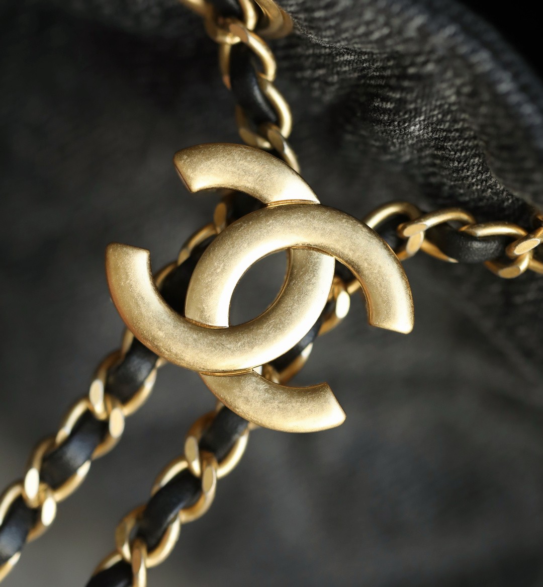 26P春夏25Mini丹寧黑牛仔_10