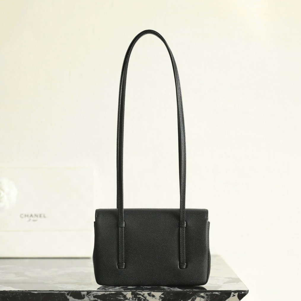 26P春夏皮肩帶Mini手拿包黑色_4