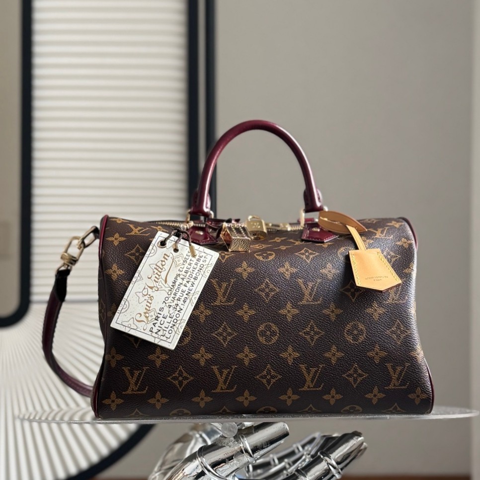 M28379 Speedy 30 Soft Celebration波士頓包