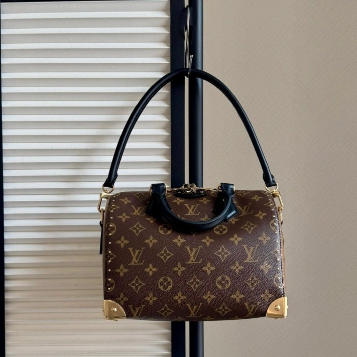 M26181 Speedy Trunk 25 手袋_11