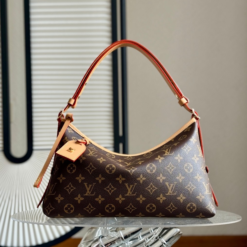 M28101 Carryall East West 手袋