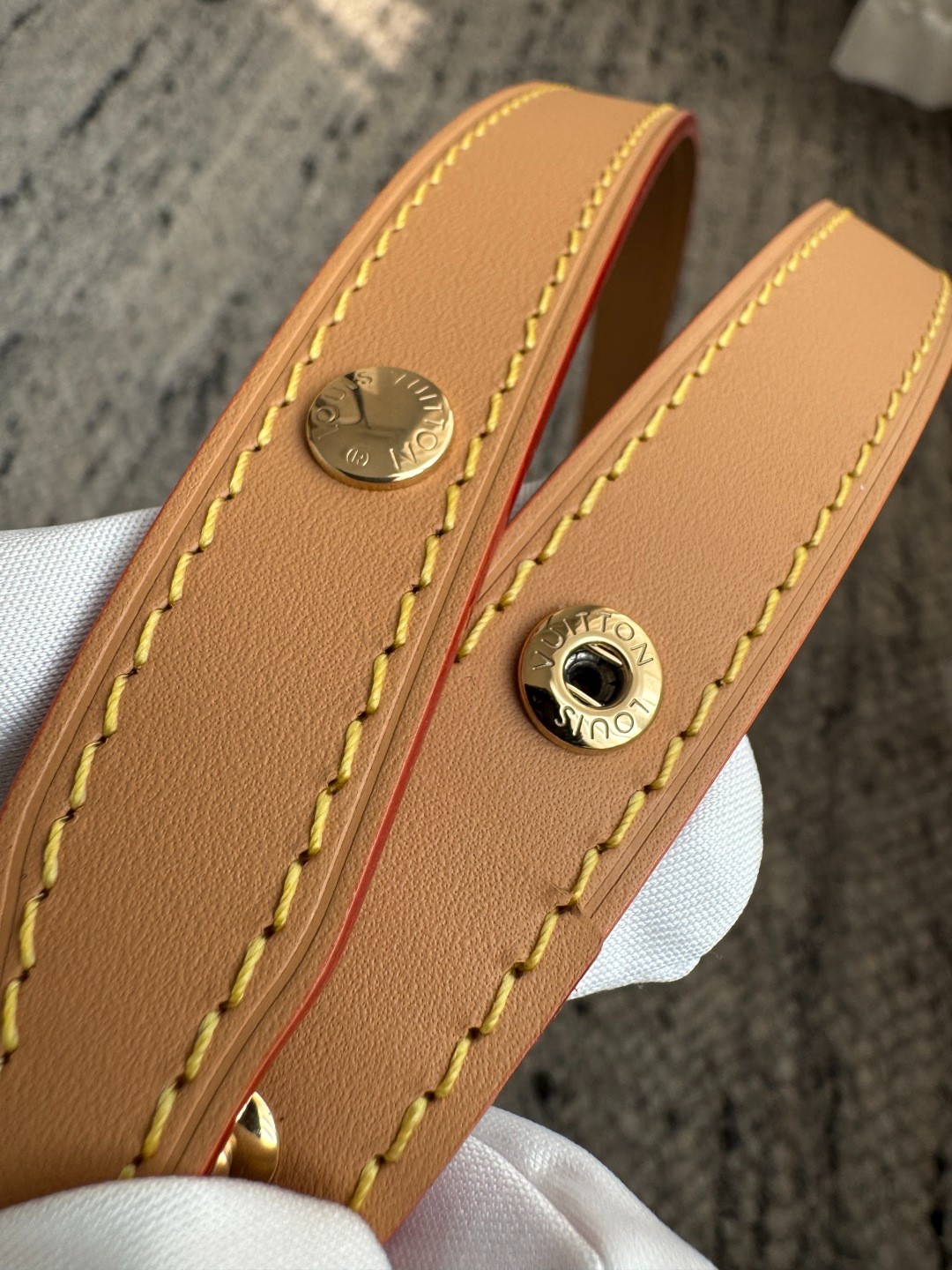 M28101 Carryall East West 手袋_8