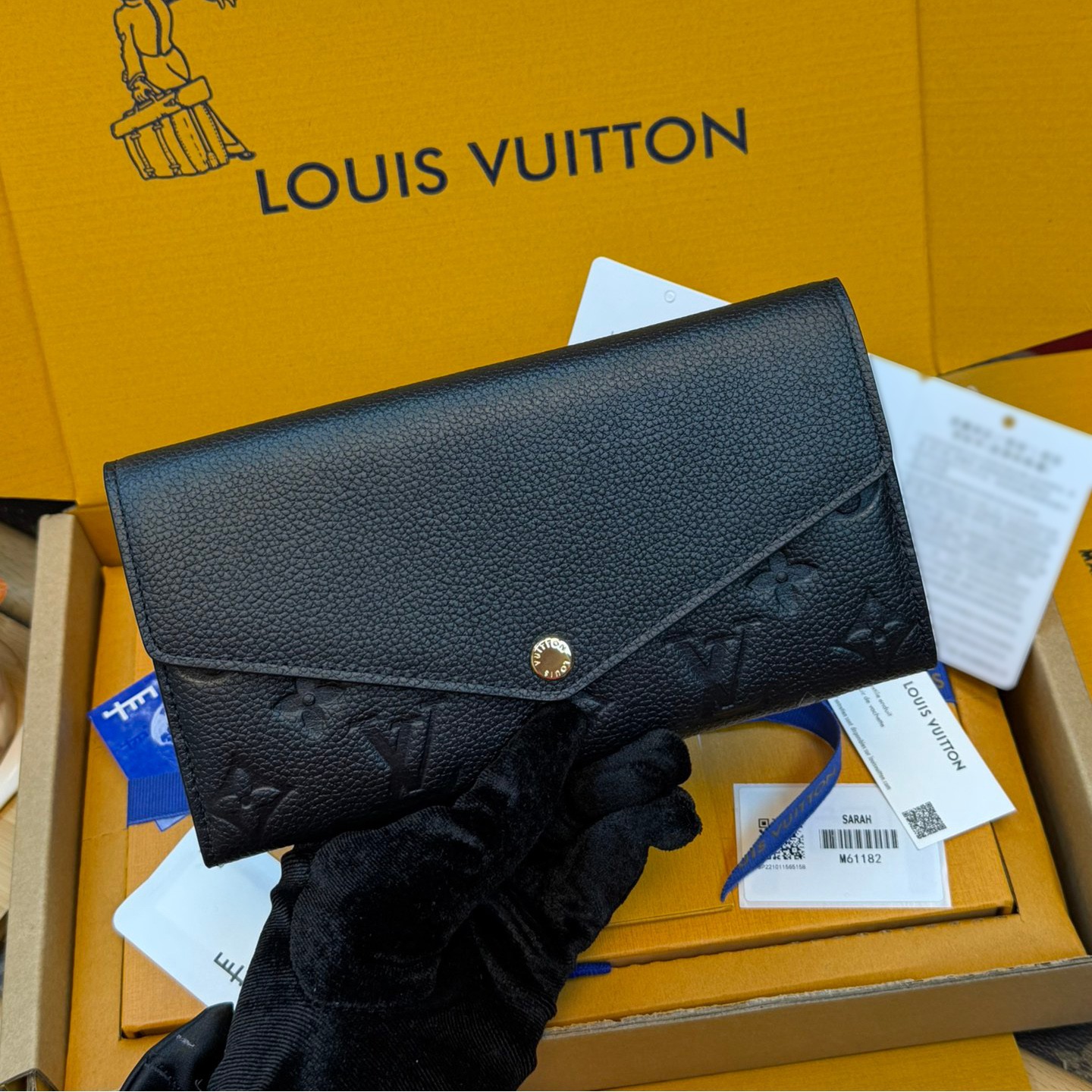 Sarah信封錢夾 黑色_3