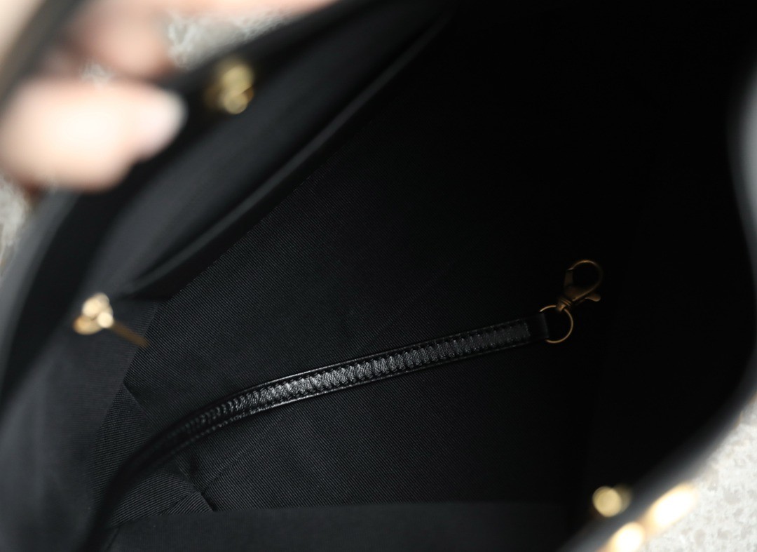 26C早春嬉皮Hobo餃子包黑色小號_7