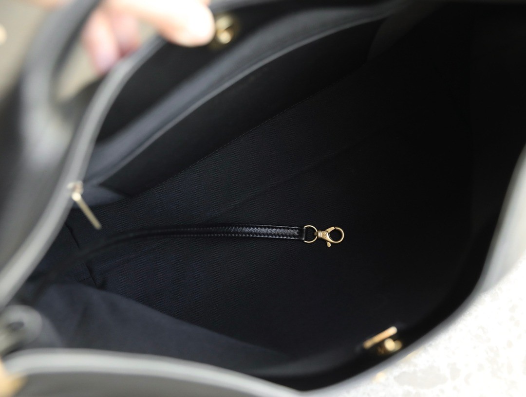 26C早春嬉皮Hobo餃子包黑色大號_8