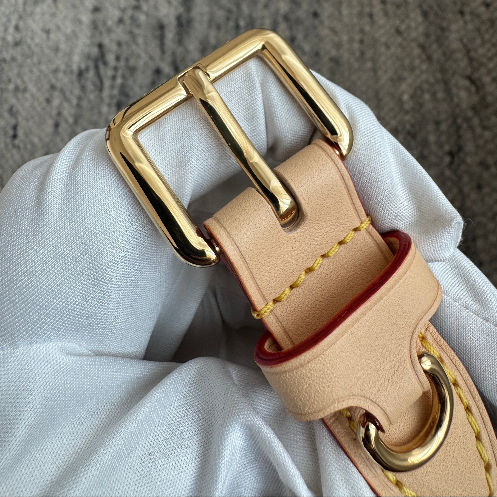 M27509 Pochette hills飯盒包_13