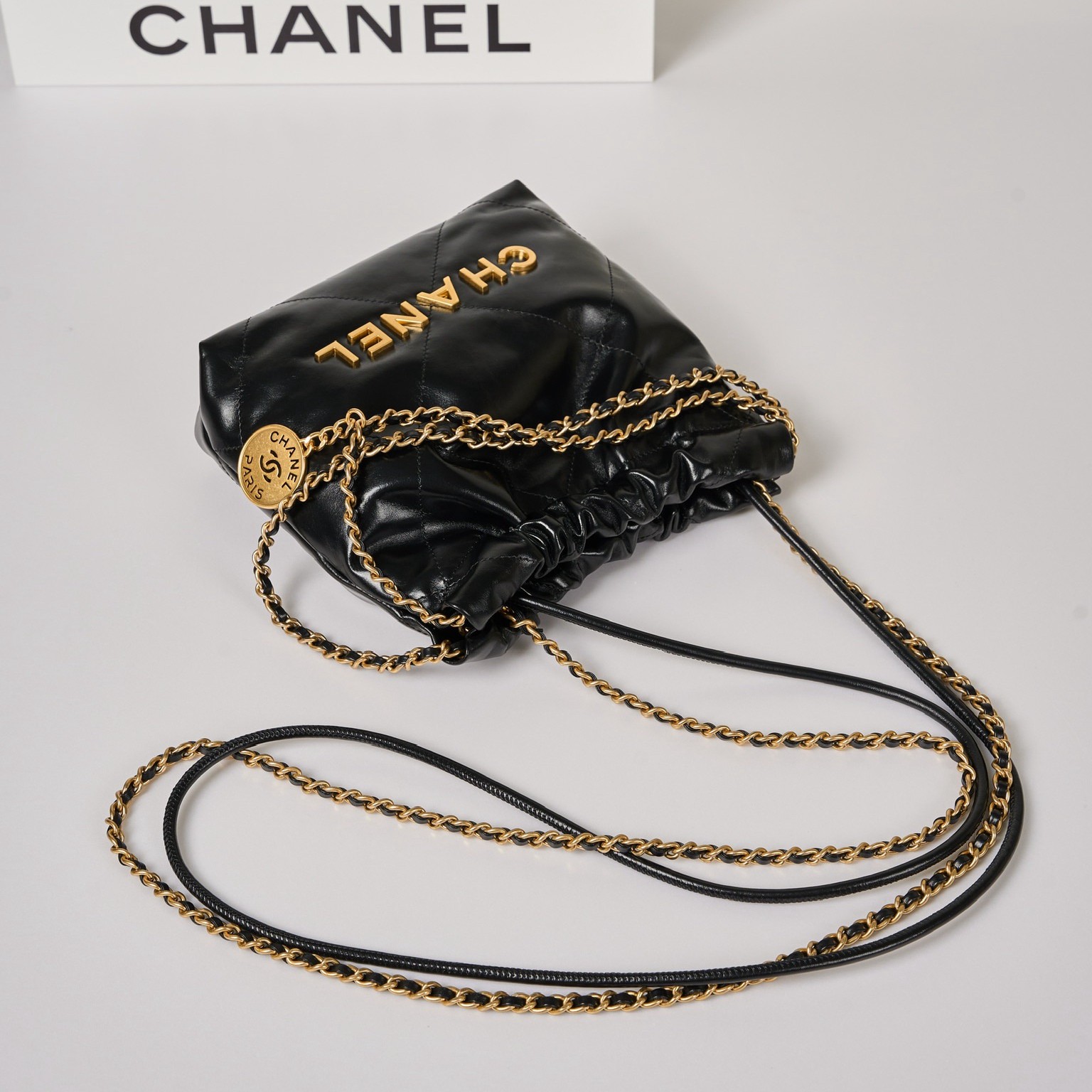 25A迷你22Bag黑金磁扣版本_11